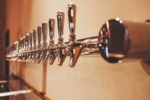 Wine and Craft Beer Tastings, Live Music - Tailwater Lodge